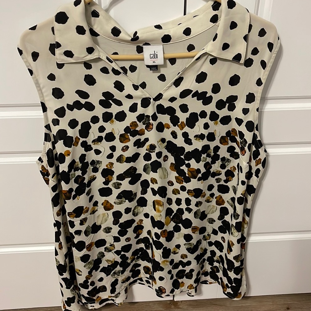 CAbi #3989 Seismic Top Sleeveless blouse, size XL